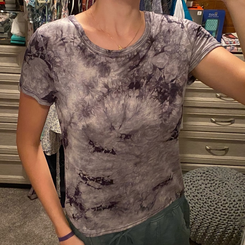 NWT Soft Gray Tye-Dye T shirt